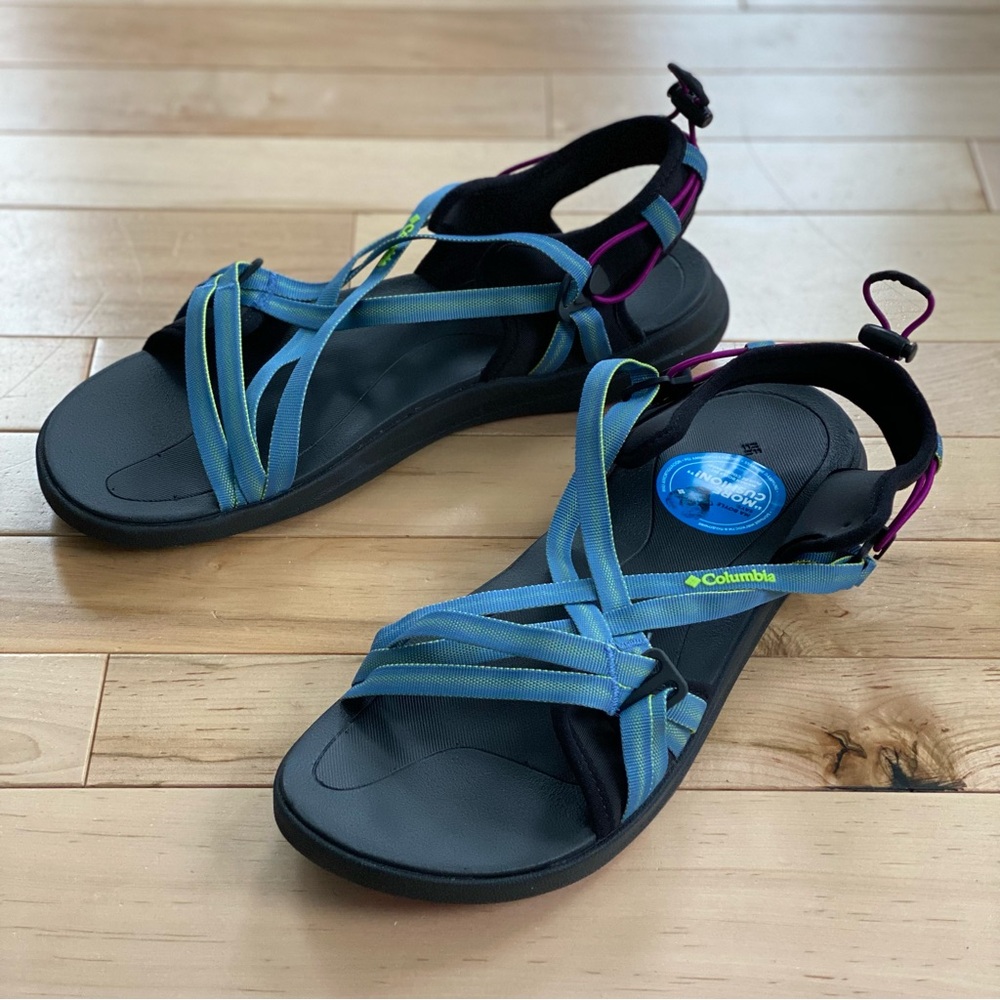 Columbia Women's Blue Sandals 10 NIB